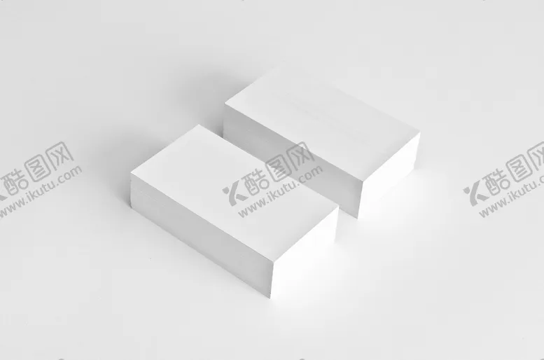 编号：02386509202212329451【酷图网】源文件下载-浅色背景白色名片VIS样机