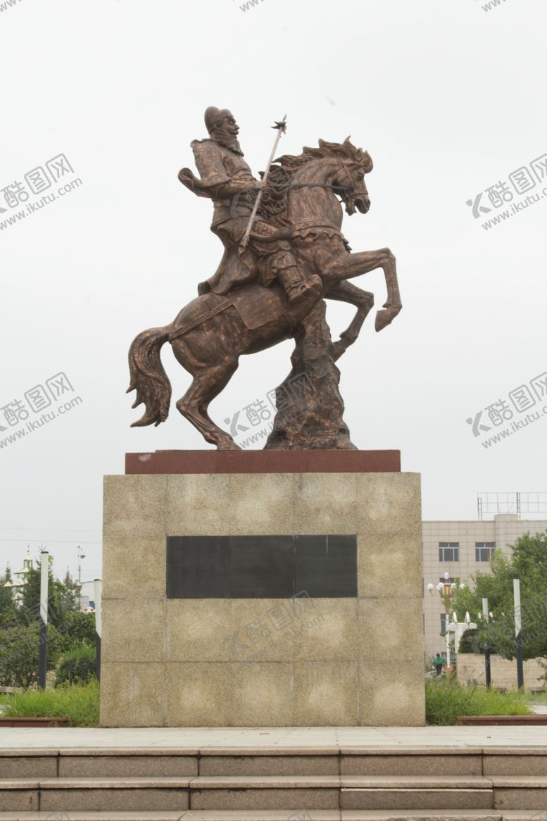 编号：40074209211454593257【酷图网】源文件下载-人物雕塑