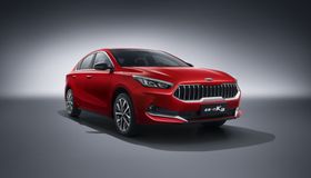 起亚K3裸车精修图