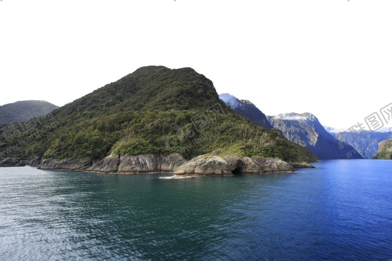 编号：77988507092153576657【酷图网】源文件下载-海水山峰海洋旅游景点悬崖素材