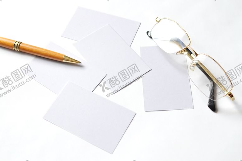 编号：43112409110303474880【酷图网】源文件下载-名片样机