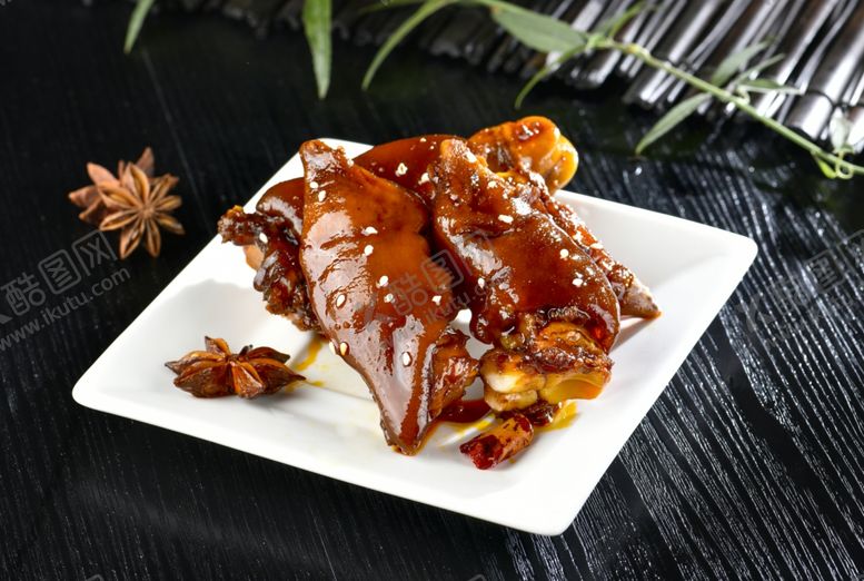 编号：55587411301537298759【酷图网】源文件下载-卤猪肘子