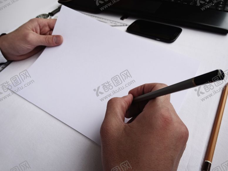 编号：27409709220859277083【酷图网】源文件下载-草稿样机