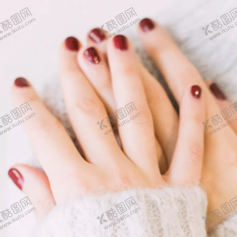 编号：39255806282210442667【酷图网】源文件下载-九月你好