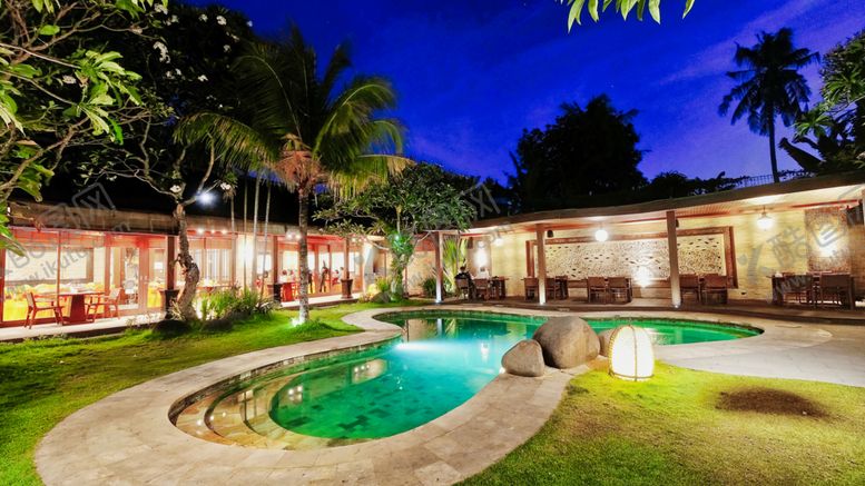 编号：38132107090757245233【酷图网】源文件下载-酒店游泳池