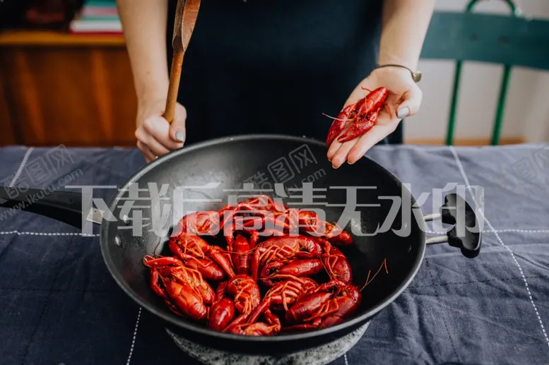 编号：67984804290224042804【酷图网】源文件下载-小龙虾