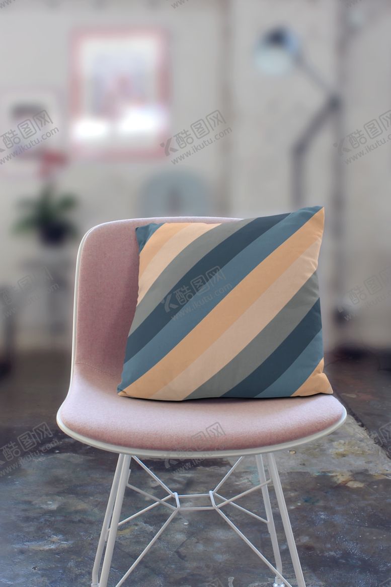 编号：57534509190135335537【酷图网】源文件下载-抱枕样机