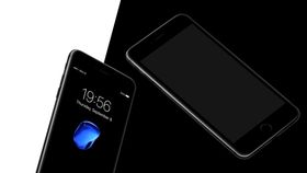 屏幕样机APP引导页app界面显示手支付