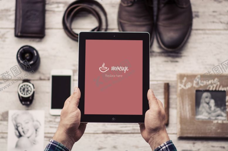 编号：11644110011556008628【酷图网】源文件下载-平板电脑场景样机