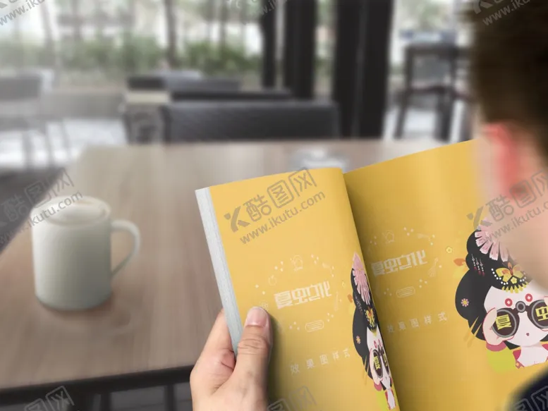 编号：87689705051938132951【酷图网】源文件下载-画册样机