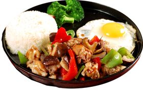 香菇炒肉套餐饭