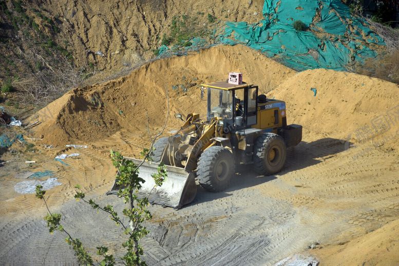 编号：54900411151912503653【酷图网】源文件下载-铲车