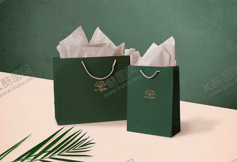 编号：33949809302223021444【酷图网】源文件下载-vi户外贴图样机