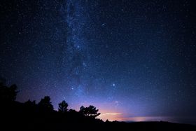 沙漠夜景星空