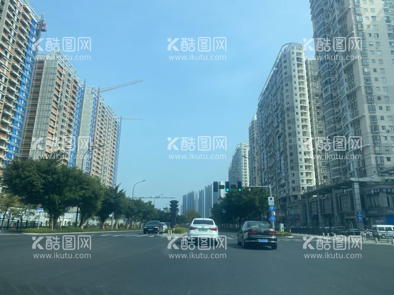 编号：24610011240047435668【酷图网】源文件下载-城市道路