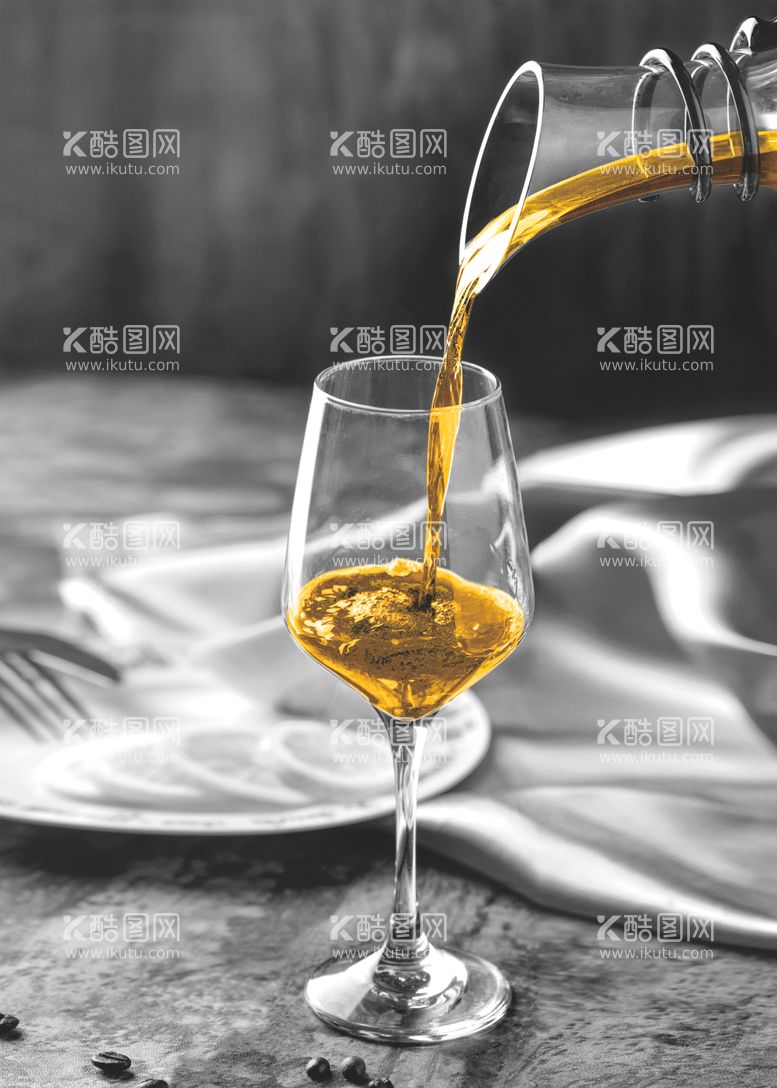 编号：68373112261858261130【酷图网】源文件下载-酒杯装饰画