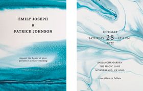 简约大气蓝白英文折页