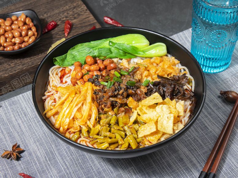 编号：98321509140738114024【酷图网】源文件下载-螺丝粉图片