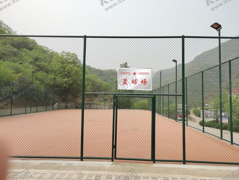 编号：39225806251310544665【酷图网】源文件下载-铁网篮球场效果图