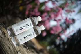 今麦郎凉白开户外景