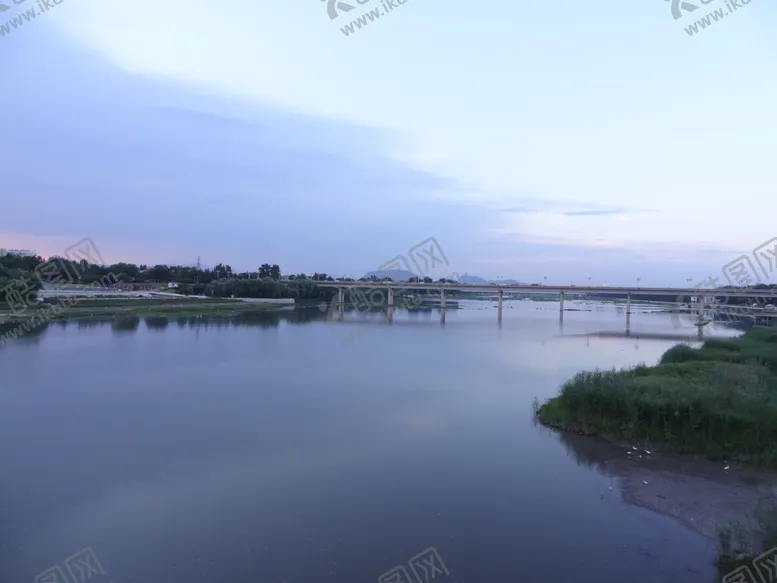 编号：14970906270855233180【酷图网】源文件下载-平山县冶河风景