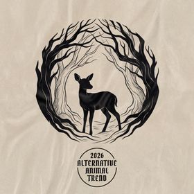 鹿在环形树枝图案中