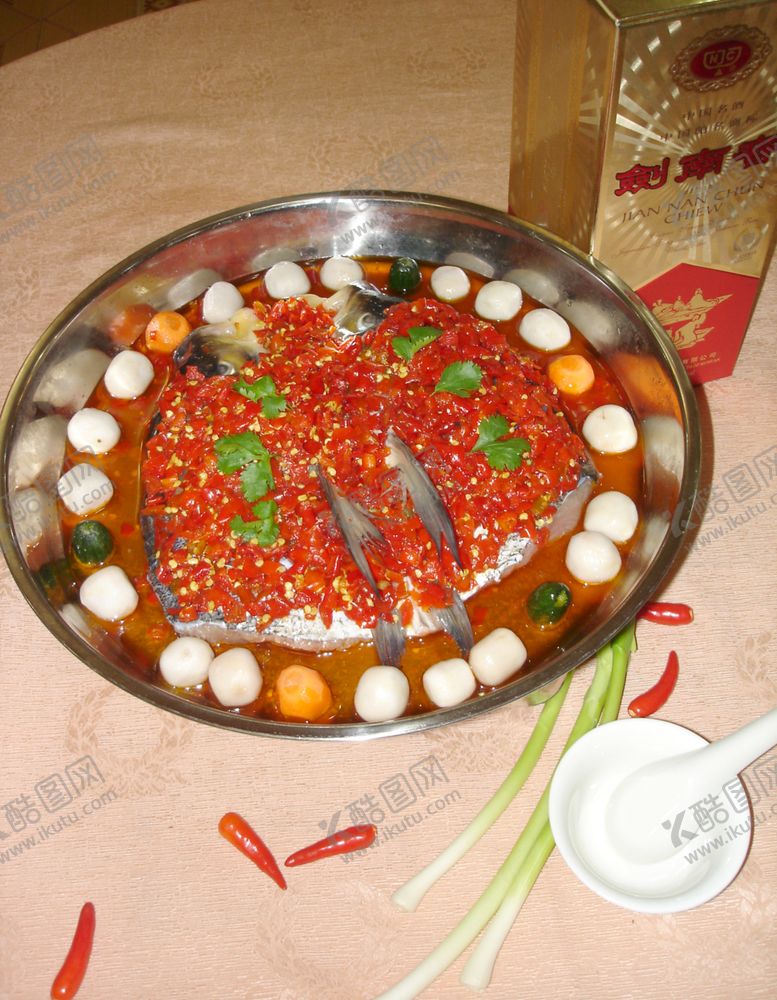 编号：82076309182049398359【酷图网】源文件下载-明炉芋仔鱼头