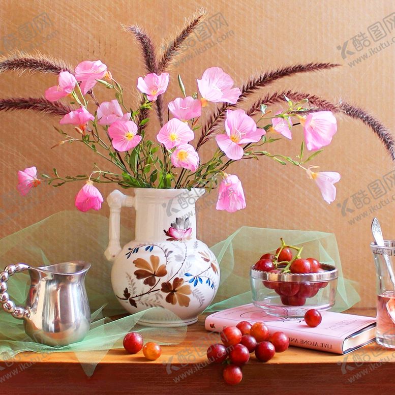 编号：64017112102301413662【酷图网】源文件下载-唯美花卉静物挂画装饰画