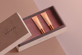 化妆品样机护肤效果图海报洗面奶