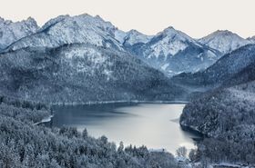 山川河流装饰画