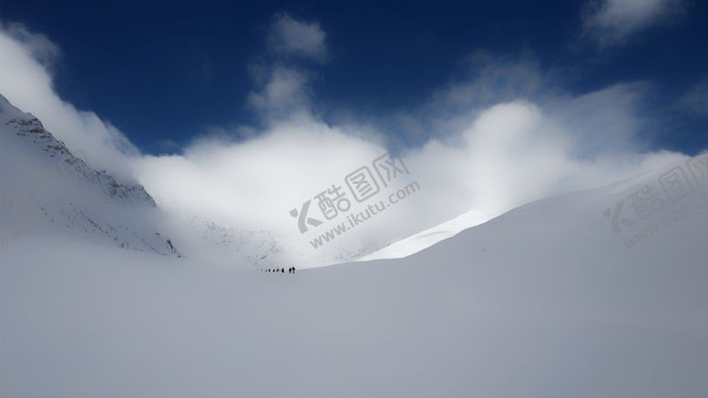编号：69481602070518197763【酷图网】源文件下载-连绵起伏的雪原