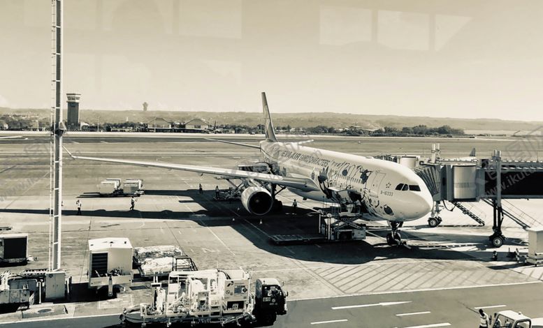 编号：82555807081326108203【酷图网】源文件下载-巴厘岛国际机场