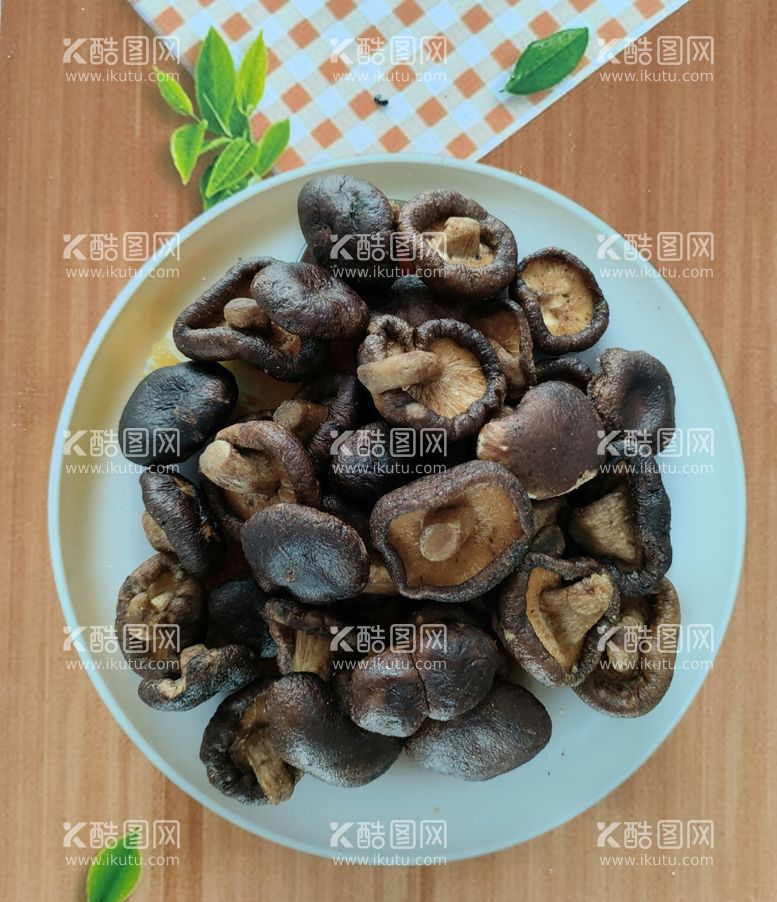 编号：92335912230942417117【酷图网】源文件下载-果蔬脆香菇脆蔬菜脆