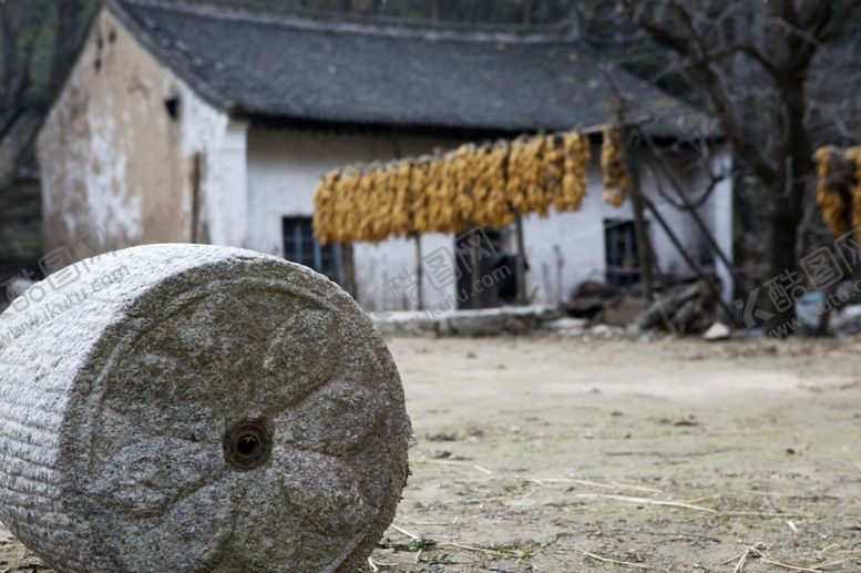 编号：12463901141613365674【酷图网】源文件下载-乡村风景