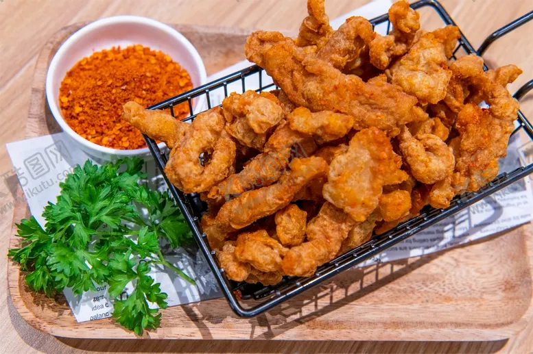 编号：85471209171116291690【酷图网】源文件下载-小酥肉