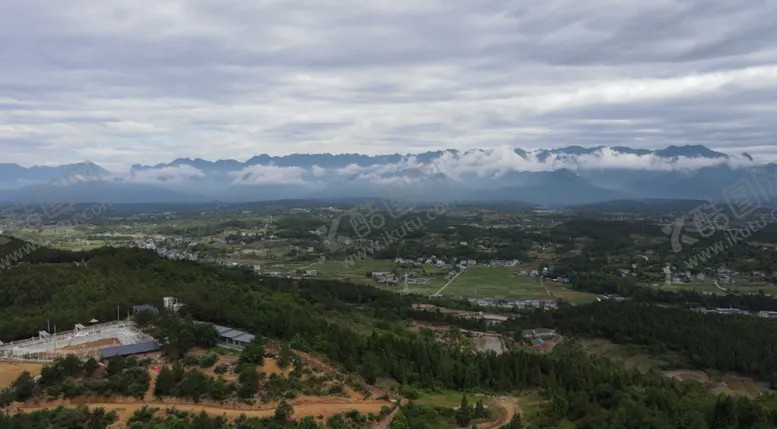 编号：23303410210928212841【酷图网】源文件下载-山风景自然田园民居蓝