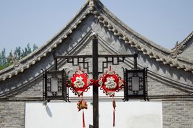 金色福字中国结