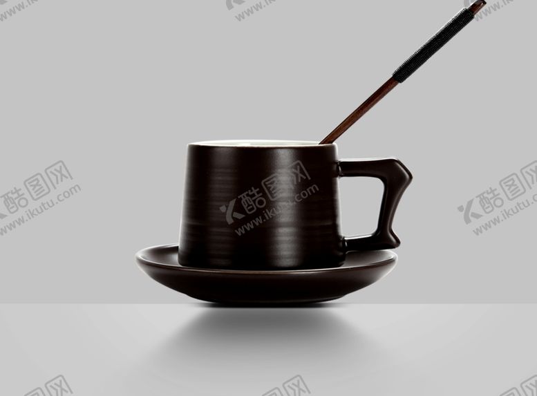 编号：57494910302040373699【酷图网】源文件下载-餐具样机