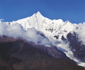 梅里雪山