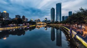 城市