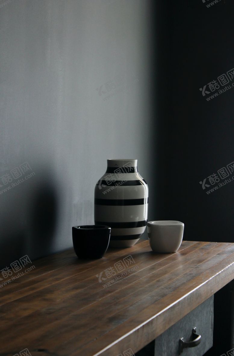 编号：78219306280538444582【酷图网】源文件下载-桌面摆件
