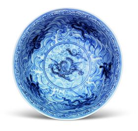 青花海兽纹碗