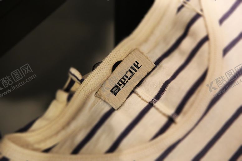 编号：20967010281911305100【酷图网】源文件下载-吊牌标签样机