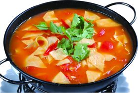 西红柿炖豆皮