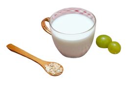 一杯牛奶