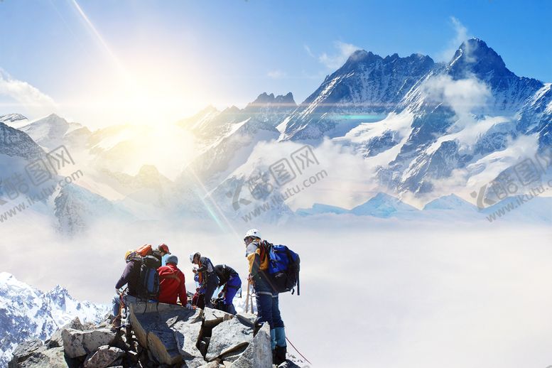 编号：91542709241351442413【酷图网】源文件下载-雪山登顶