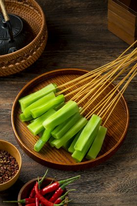 生食牛肉串串照片