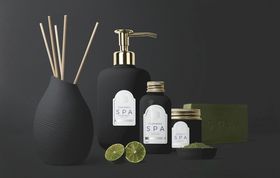 化妆洗浴用品