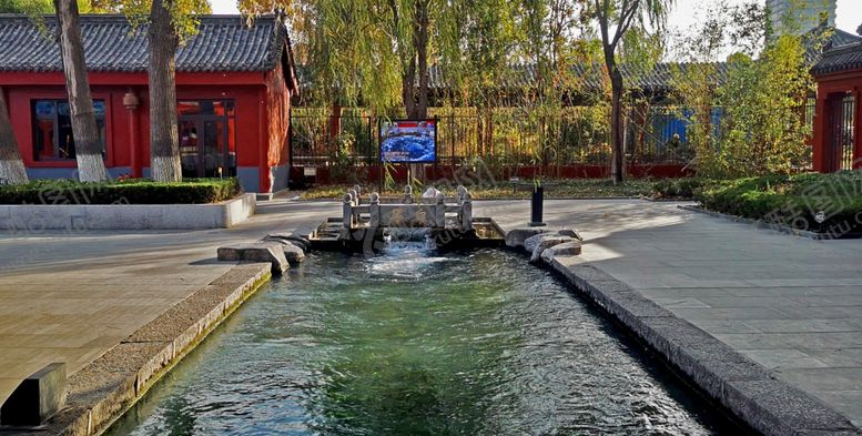 编号：18703703311627009304【酷图网】源文件下载-明水古城墨泉