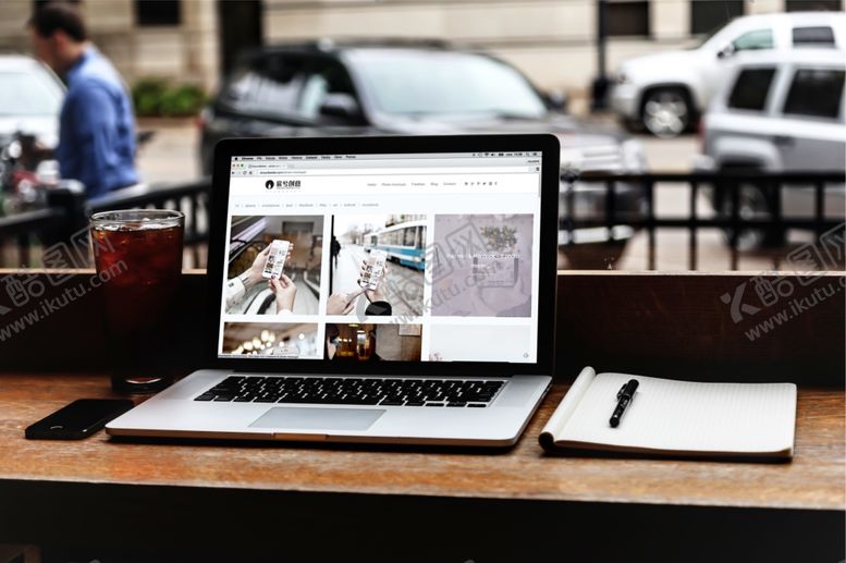 编号：98239709290059241312【酷图网】源文件下载-电脑样机